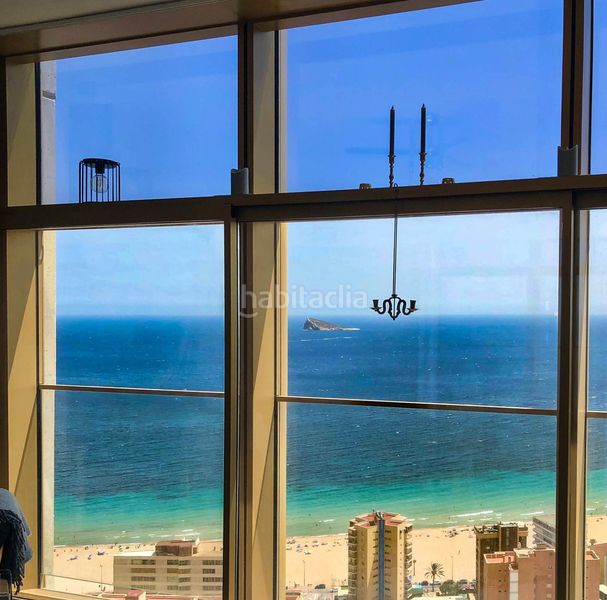 Foto b69dede1-d4b9-4059-b4e4-2b4c344b3c3b. Apartament amb calefacció piscina a Playa Poniente Benidorm