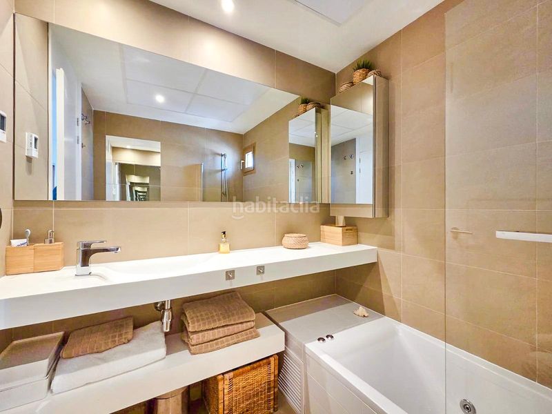 Foto df931c89-64ea-4154-8fcd-45f43c0cbc73. Apartament amb calefacció piscina a Playa Poniente Benidorm
