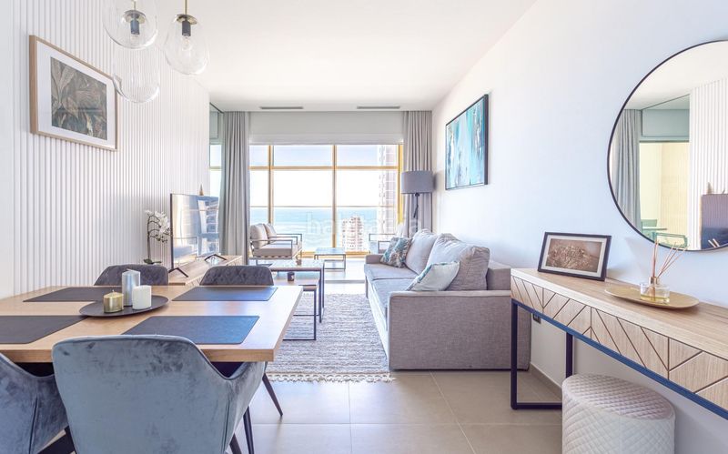 Foto 396e4ce4-07bd-4213-86b7-e805e2cbd5e2. Apartament amb calefacció piscina a Playa Poniente Benidorm