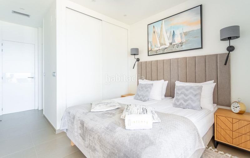 Foto a3d2dcd1-7e75-4675-ba02-50def561f31e. Apartament amb calefacció piscina a Playa Poniente Benidorm
