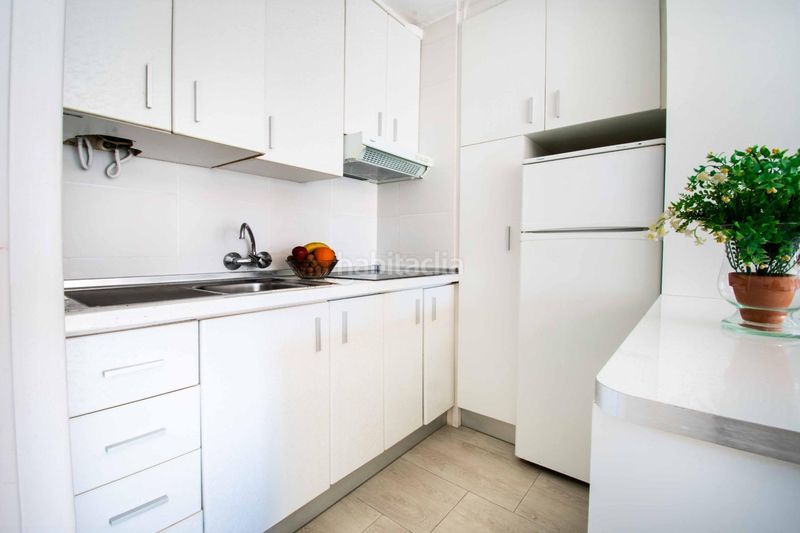 Foto ab093731-d4f6-4537-a553-5c07a61fb066. Apartament amb piscina a Rincón Alto Benidorm