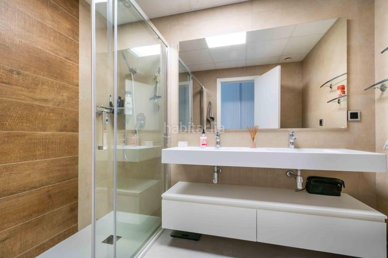 Foto 367ee49d-a12d-4409-acd5-c9b477026a2c. Apartamento en Via Parque Benidorm