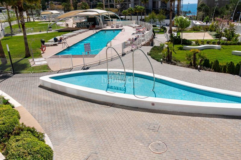 Foto a2ac1065-1442-43f0-af35-0abe5016b914. Apartamento en Via Parque Benidorm