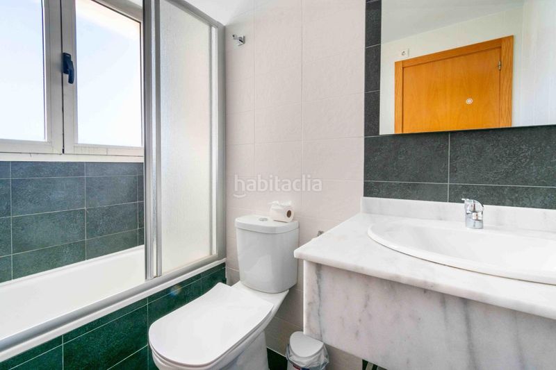 Foto 2a5f974e-755b-4fb2-9f2e-1002b10c6252. Apartament amb calefacció piscina a Sierra Helada Benidorm