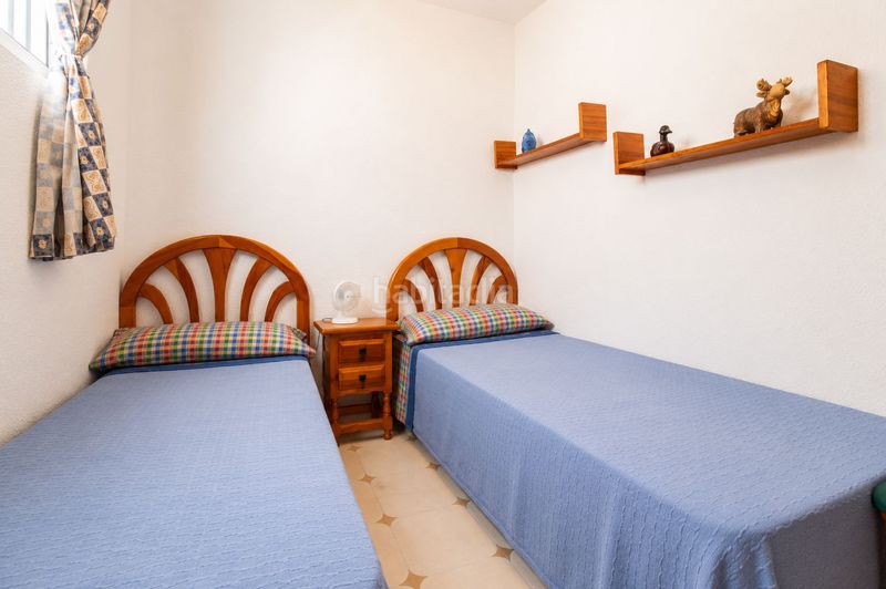 Foto 02d7c38f-cace-43f4-ad8e-48e71eb937ce. Apartament amb aparcament a Playa Poniente Benidorm