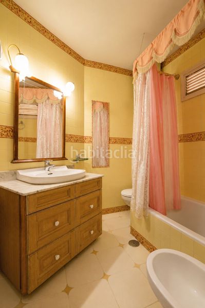 Foto 1d01dc2a-8510-4e2a-a81e-1657342a438e. Apartament amb aparcament a Playa Poniente Benidorm