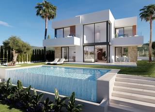 Chalet in Golf Bahía