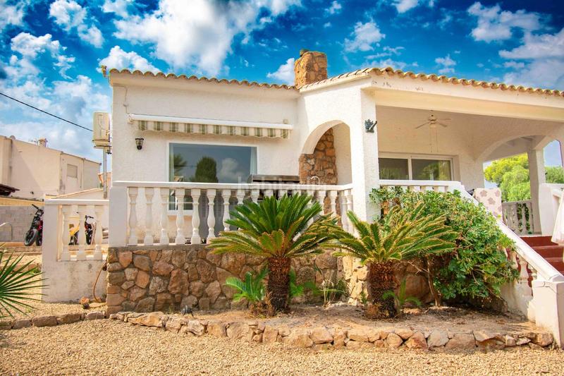 Foto ad5dd624-0da7-47d1-8c3c-9ebc2a1dca15. Casa amb piscina a L´Albir Alfàs del Pi (l´)