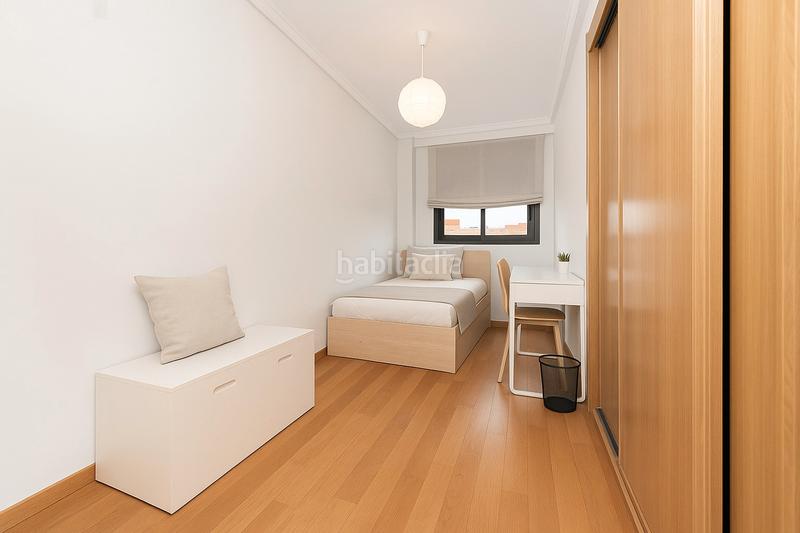 Foto 203c826a-a216-40a9-8d4d-c312e55a1838. Piso  en venta en calle rosa chacel en Dehesa Vieja-Puente Cultural San Sebastián de los Reyes