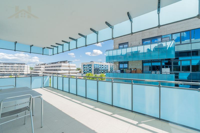 Foto 119dd869-02af-4024-9749-a6cda0ae5213. Loft mit parking in Dehesa Vieja-Puente Cultural San Sebastián de los Reyes
