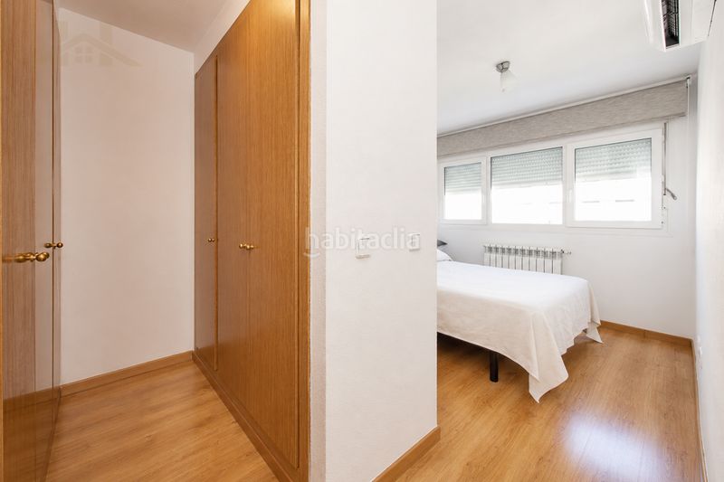 Foto fdd47b44-8158-449d-9492-465b2eda1120. Dúplex amb calefacció a Dehesa Vieja-Puente Cultural San Sebastián de los Reyes