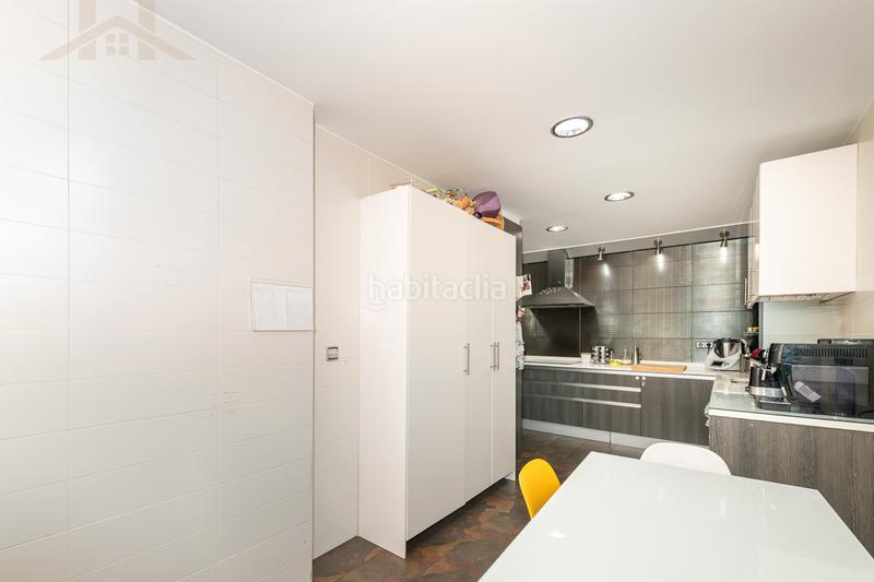 Foto 2e261008-ed30-403e-b894-0e8f57cbc85a. Ground floor with heating parking pool in Dehesa Vieja-Puente Cultural San Sebastián de los Reyes