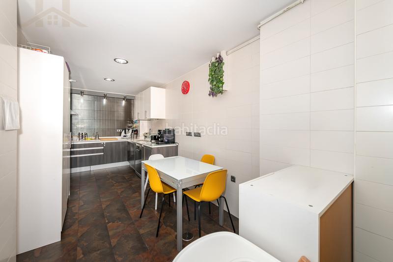 Foto 3d94a5ad-0972-448a-8de3-eb25028bd0d4. Ground floor with heating parking pool in Dehesa Vieja-Puente Cultural San Sebastián de los Reyes