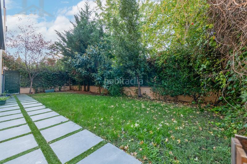 Foto 68b7739a-6d39-4202-a5a1-fac9cdd70f9d. Ground floor with heating parking pool in Dehesa Vieja-Puente Cultural San Sebastián de los Reyes