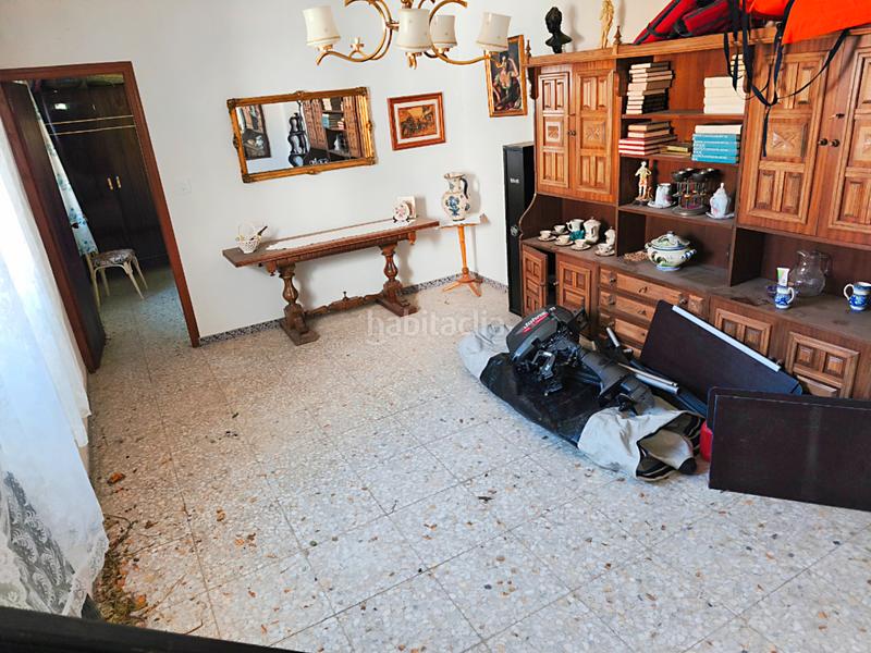 Foto 238a7750-bd54-4a2a-907d-58078ed6c3f1. House with fireplace in Fernancaballero