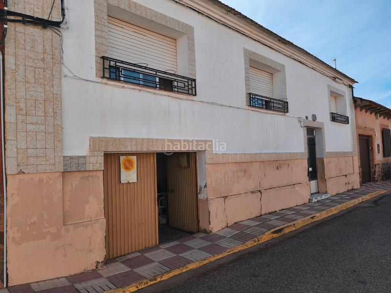 Foto 88930f72-186c-4e3b-8228-32765c5df6d1. House with fireplace in Fernancaballero