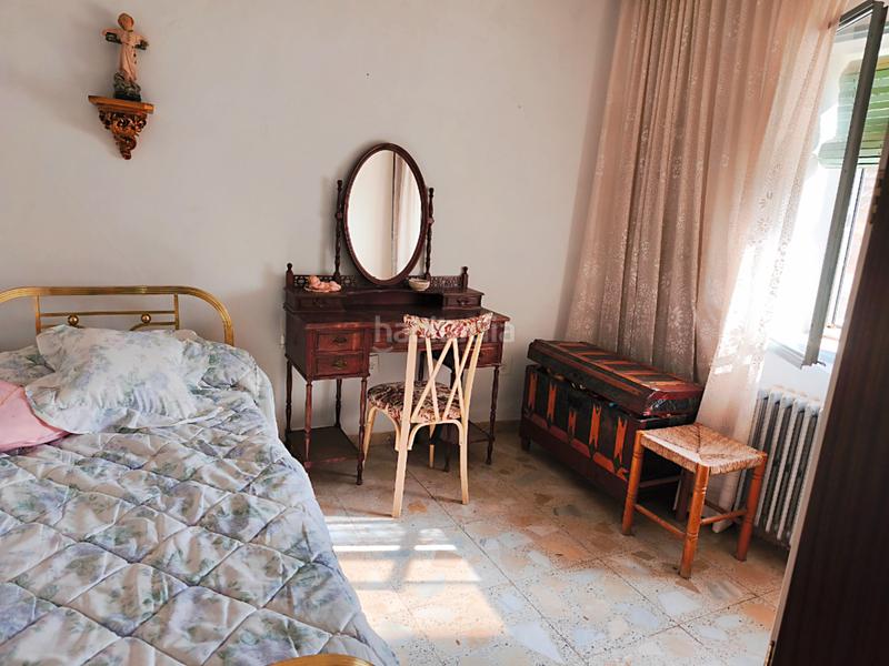 Foto cff54499-0dbf-4e82-948a-b1653941eaee. House with fireplace in Fernancaballero