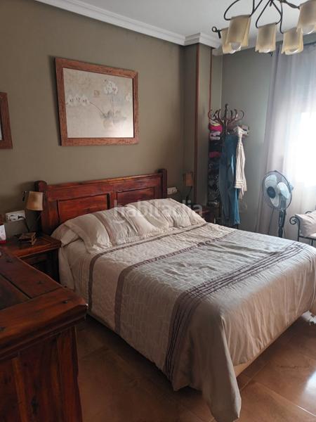 Foto 17705bf6-b7dc-447c-82cd-56a1455d8ca5. Pis amb calefacció a Centro Puertollano