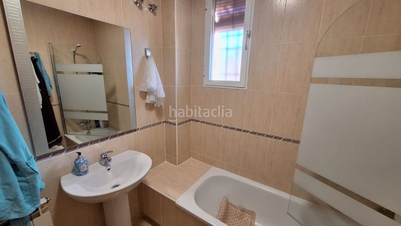 Foto 6f2871dc-72bf-485a-973e-527e149610db. Casa adossada amb aparcament a La Guija Ciudad Real