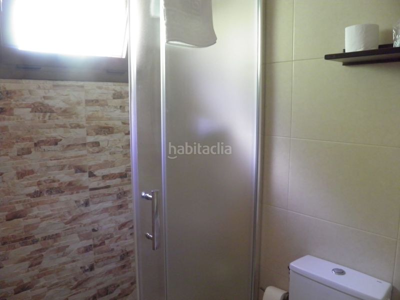 Foto 5625a054-e888-40df-b927-ef194486bae6. Edificio  en Fuencaliente