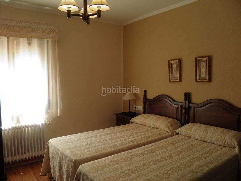 Foto b0bbae15-99a5-4e6c-a296-69806bc081ce. Edificio  en Fuencaliente