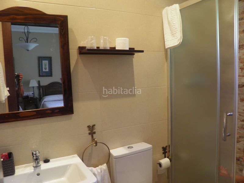 Foto b1b1fe59-58bc-4531-b0e1-c0d258d33657. Edificio  en Fuencaliente