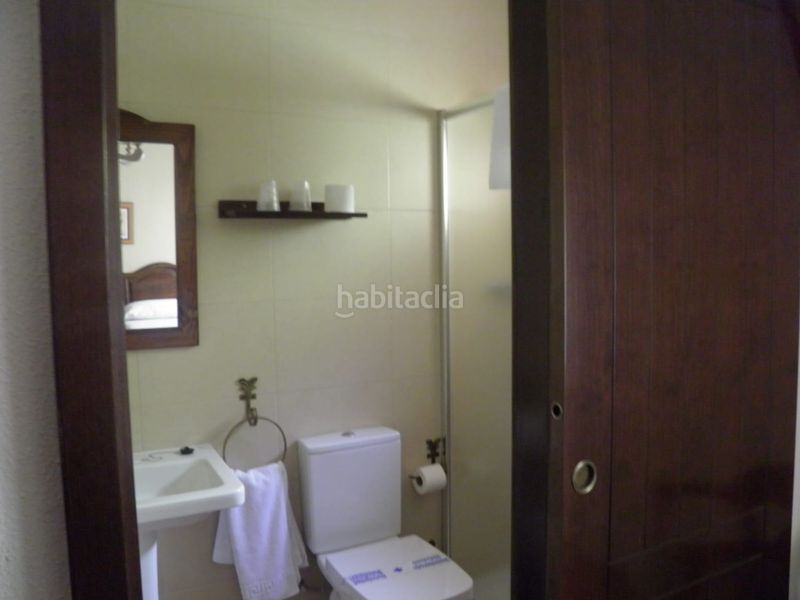 Foto d6cd8ff3-cda3-4ef3-8457-14ef5c952f9f. Edificio  en Fuencaliente