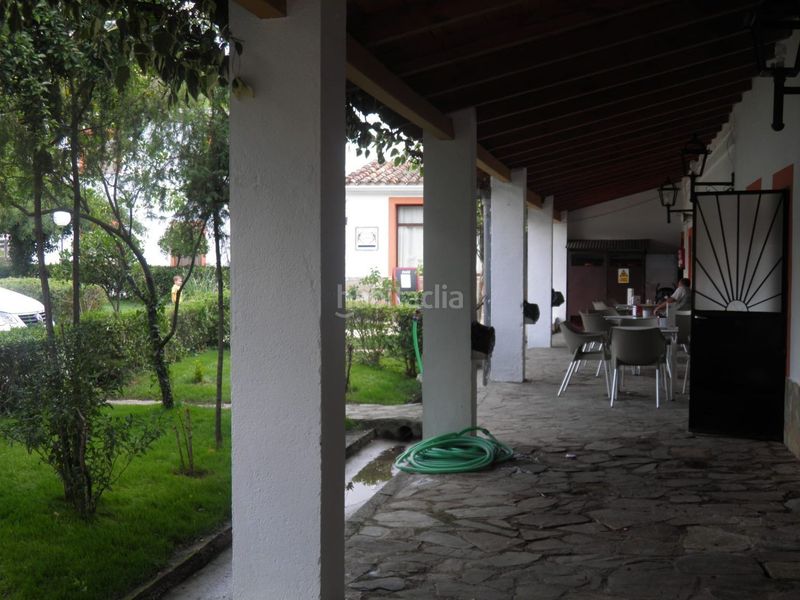 Foto f56c0771-83ab-4e0e-8d53-ba05912cb5ab. Edificio  en Fuencaliente