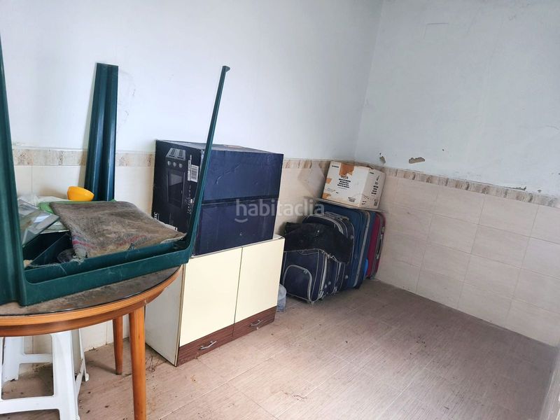 Foto d06b9e6f-c887-4925-a73f-bb82af7a3457. Casa a El Poblado - Abulagar Puertollano