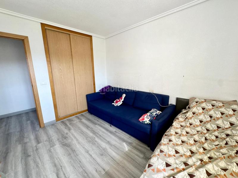 Foto ea3ec200-6853-4d96-9a26-c0f6e51cde38. Pis amb aparcament piscina a San Blas Alicante