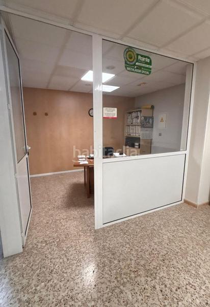 Foto b83432a3-2f22-4e0d-bbee-3c0e2c4afc62. Local comercial oportunidad local comercial en Los Ángeles, en Alicante