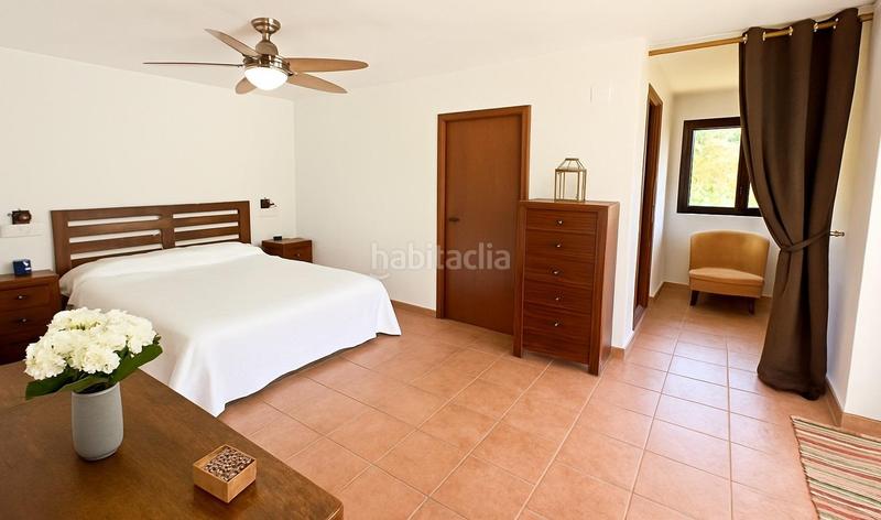 Foto dae5c9f9-19c0-4add-9413-83313f59a255. Chalet avec chauffage parking piscine dans Almajada-Ravel Mutxamel