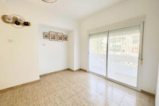 Piso en Pla de Bon Reps. Amplio piso listo para vivir