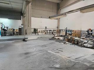 Nau industrial a Montornès del Vallès