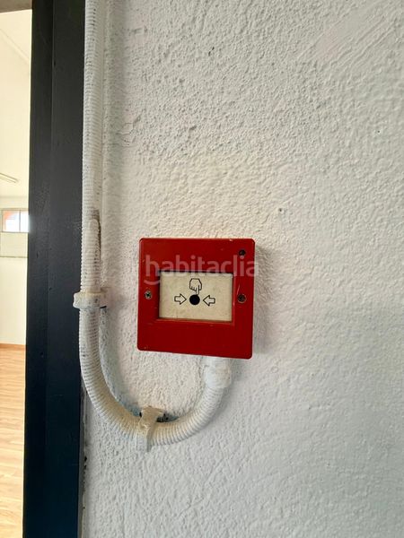 Foto e83f0028-f52c-4f0b-90ca-8f8ae75079f8. Nau industrial a Sentmenat