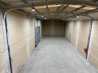 Lloguer Nau industrial a Carrer duran i reynals 1. Nave industrial gran patio privado de 500 m² en granollers.