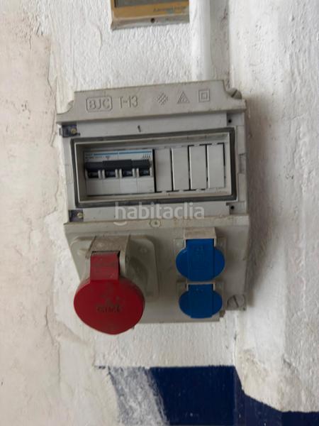 Foto 7f8ddb4a-f975-4c86-8a28-f3379ba0f5bb. Lloguer nau industrial a Santa Perpètua de Mogoda