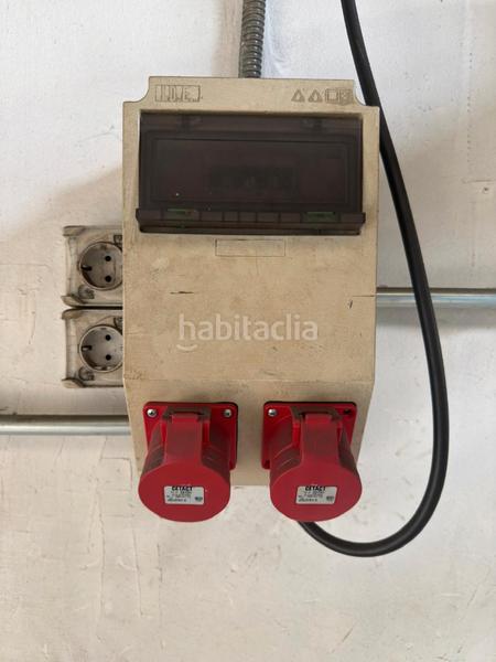 Foto 5d6002c2-d2f1-44c8-919c-e3a9109f9953. Alquiler nave industrial nave mecanizados, soldadura puente grua en Polinyà