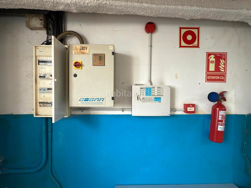 Foto 86f6b9e6-0427-49fc-a9ad-da3e3103d371. Alquiler nave industrial nave mecanizados, soldadura puente grua en Polinyà