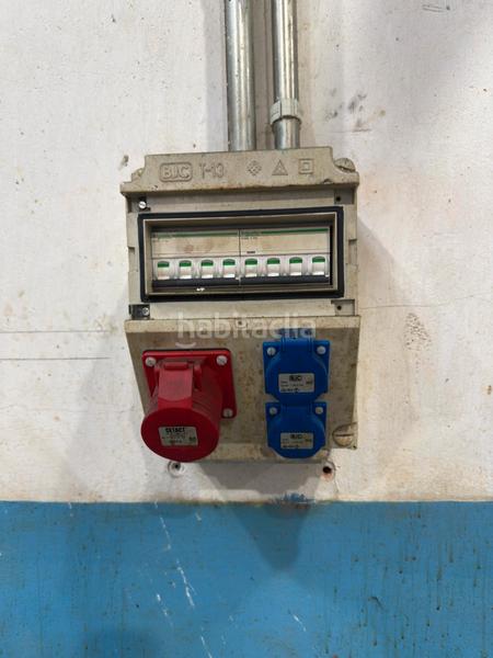 Foto cdc1e988-d8ba-4f52-8600-870eccebfc29. Alquiler nave industrial nave mecanizados, soldadura puente grua en Polinyà