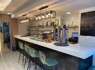 Business premise in Passeig de Fabra i Puig