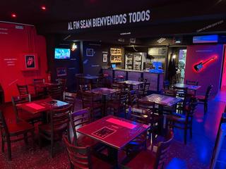 Traspàs Local Comercial a Carrer de guitard 35. Traspaso de rock bar en sants-montjuïc, barcelona