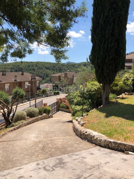 Foto dc0e554a-73e0-4bd7-a70e-d0e56f13e53a. Xalet amb xemeneia calefacció aparcament a Palma de Cervelló (La)