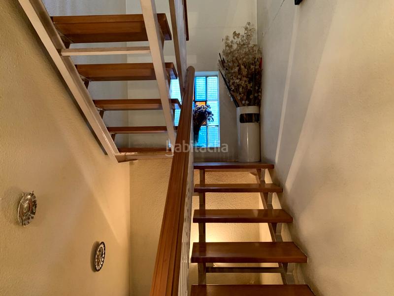 Foto b2cee637-4b85-4c4c-817a-5f0d3491eca4. Casa con camino riscaldamento parcheggio in Corbera de Llobregat