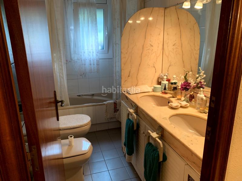 Foto dc2f9925-2aed-44fd-a033-749e395b5924. Casa con camino riscaldamento parcheggio in Corbera de Llobregat