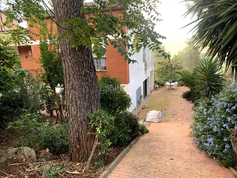 Foto 19d76443-a015-4833-9d3e-d812d667a837. Haus mit kamin heizung parking in Corbera de Llobregat