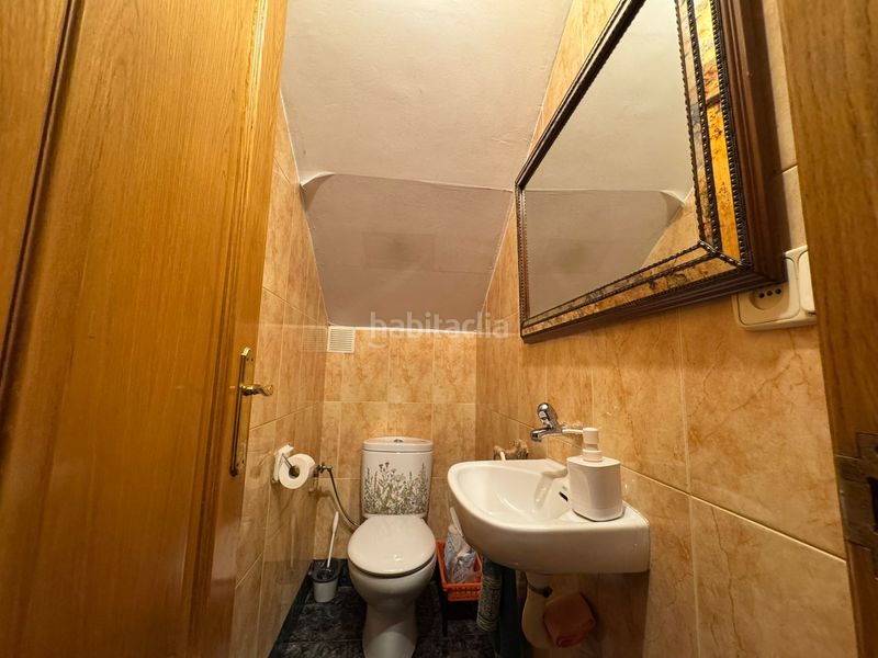 Foto b961de17-e8dd-43eb-a778-2e7571769ca4. Casa amb xemeneia calefacció aparcament piscina a Vallirana