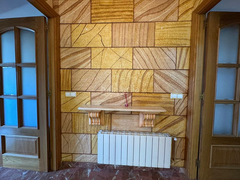 Foto e9472205-5400-4e96-8221-4ad0a887aada. Casa amb xemeneia calefacció aparcament piscina a Vallirana