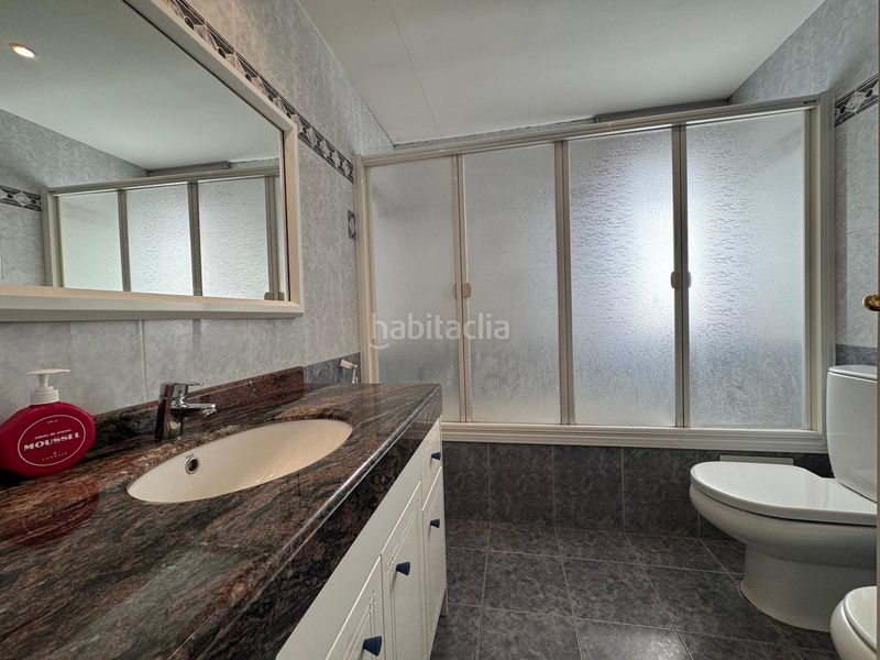 Foto ab27e491-08b9-4fdd-b31b-a296d485895a. Xalet a via alegria 28 a Pallejà
