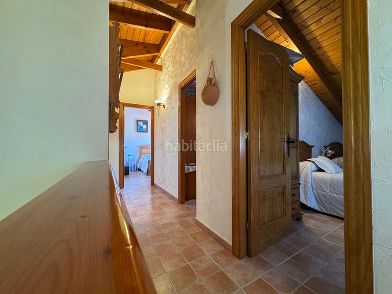 Foto 68073dcf-cf9a-4db0-a029-c3b5ac636192. Chalet en Corbera de Llobregat